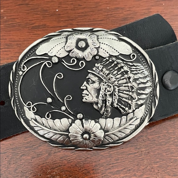 Black Leather Belt with Silver Buckle - Picture 2 of 6